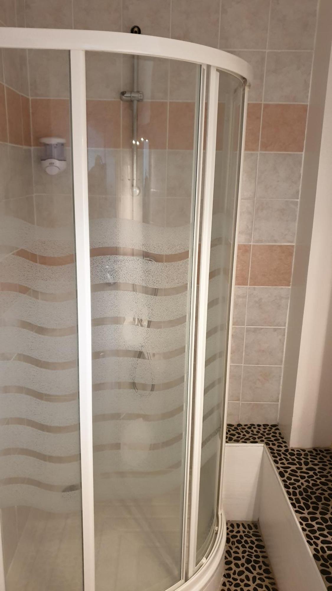 Cosy Er Lann Chambres D'Hotes Val-Couesnon Номер фото